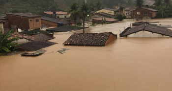 Ajude as cidades atingidas pelas chuvas em Pernambuco.